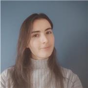 Étudiante en sciences sociales, je propose des cours particuliers et du rattrapage général pour les collégiens, ainsi que des cours particuliers en Anglais et en Histoire/Géo pour les lycéens.
Pédagogue et familière avec les demandes de l'éducation nation